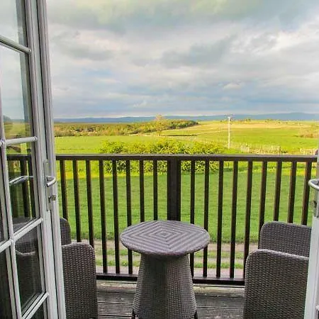 Fell View , Penrith Apartamento *